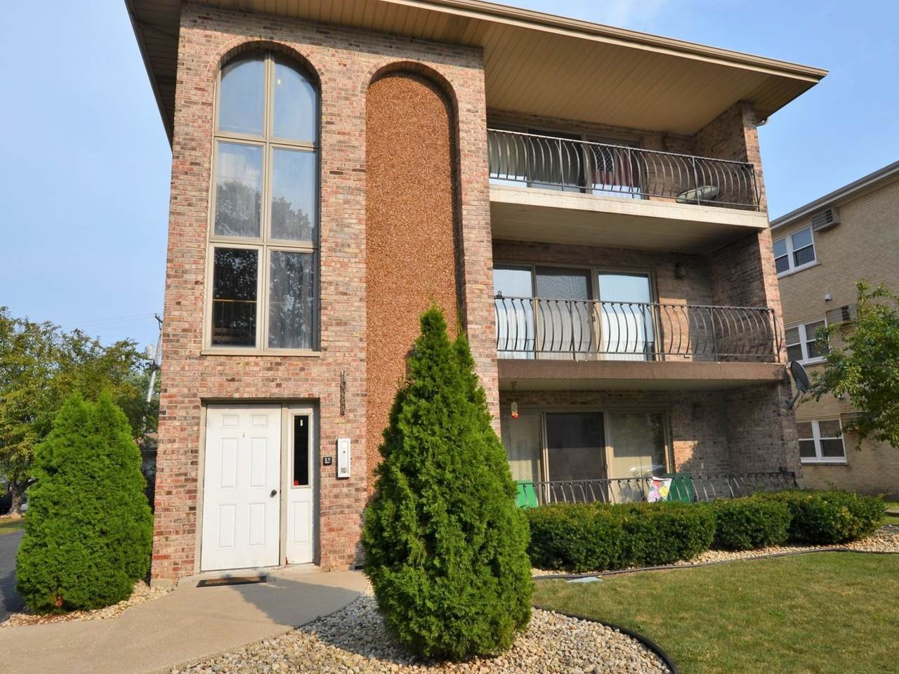 10327 Keating Avenue - Photo 1