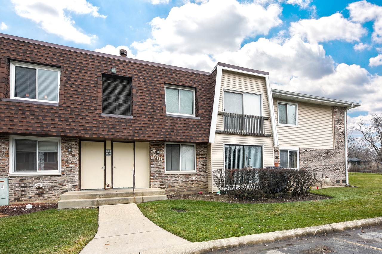 2932 Roberts Drive - Photo 1