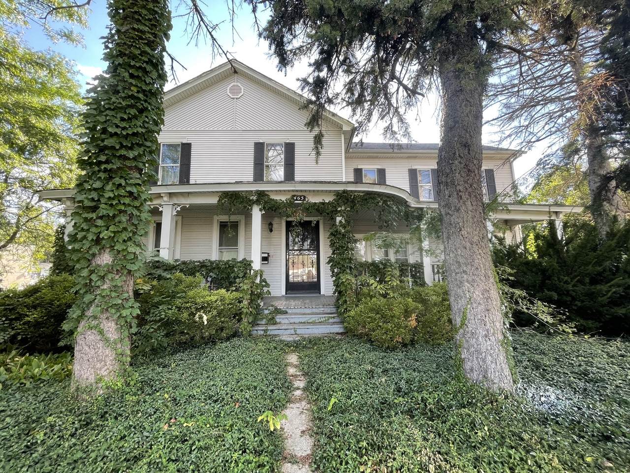 465 Main Street - Photo 1
