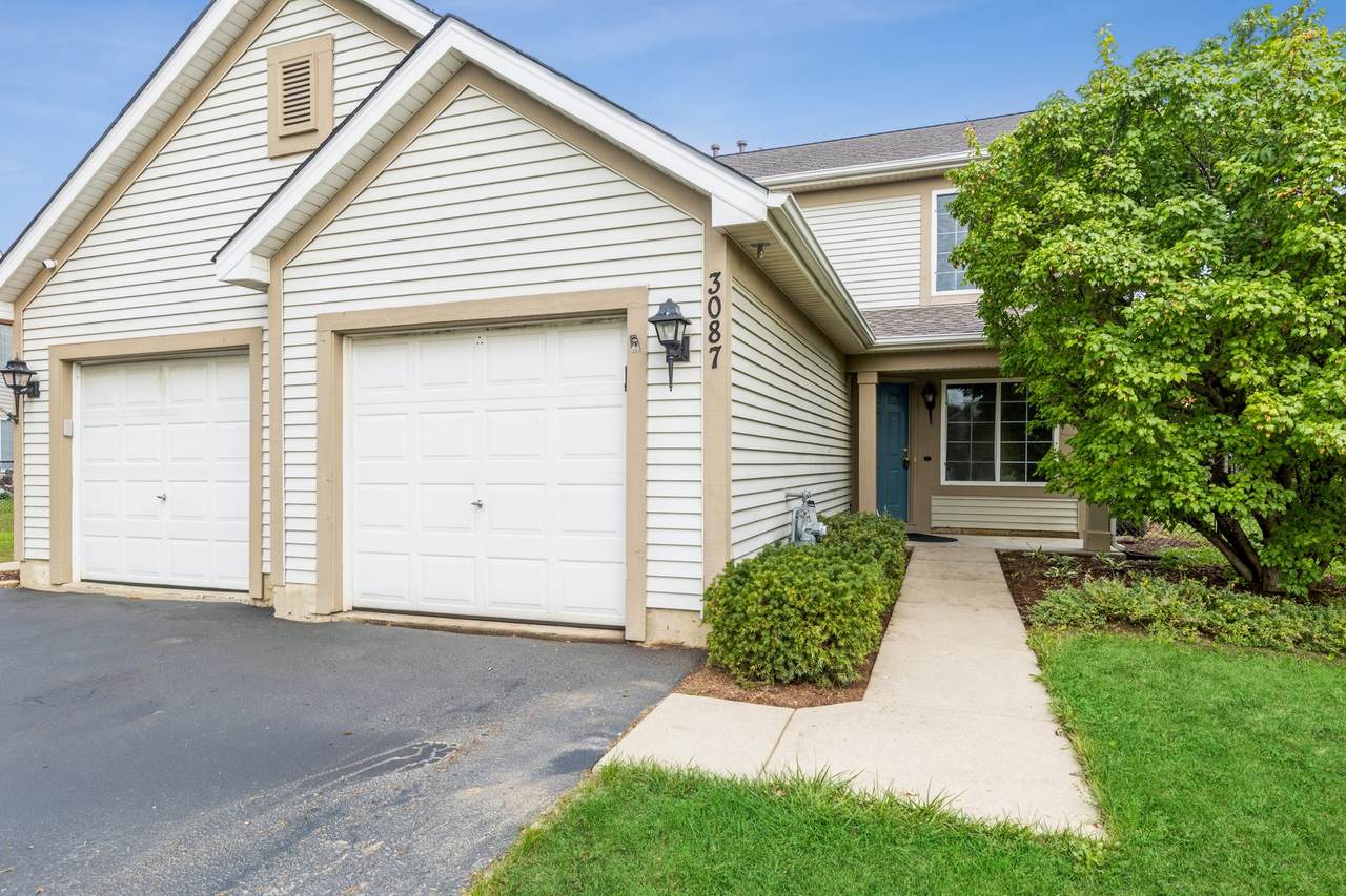 3087 Impressions Drive - Photo 1