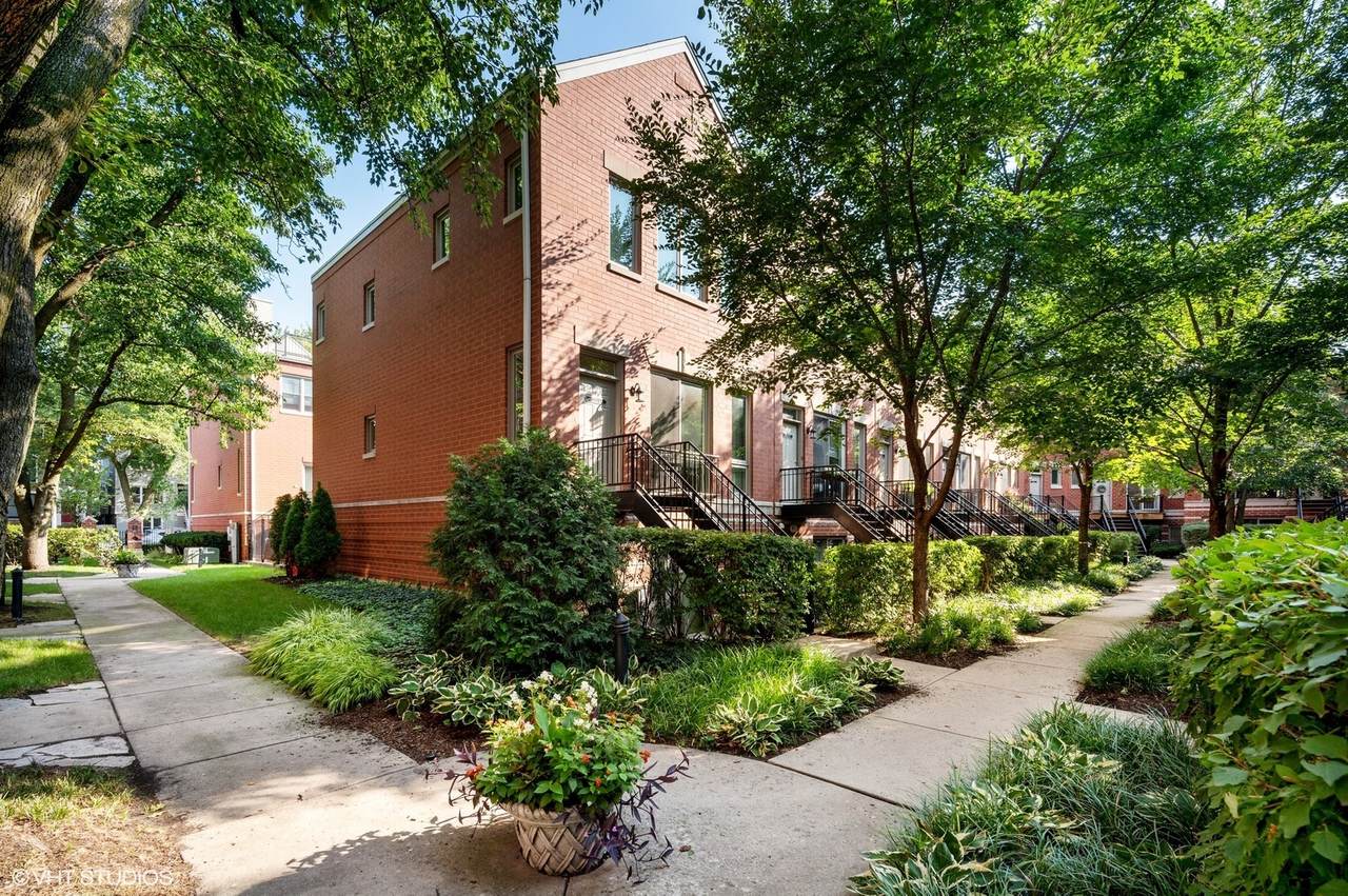 1522 School Street - Photo 1