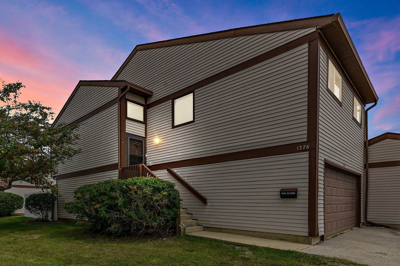 1376 Court Maria - Photo 1