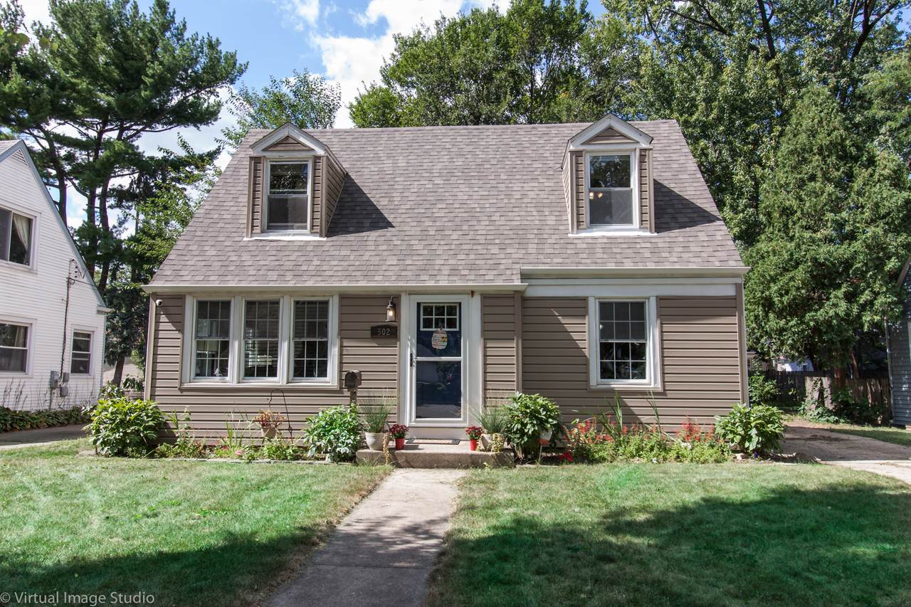 502 Sunset Drive - Photo 1