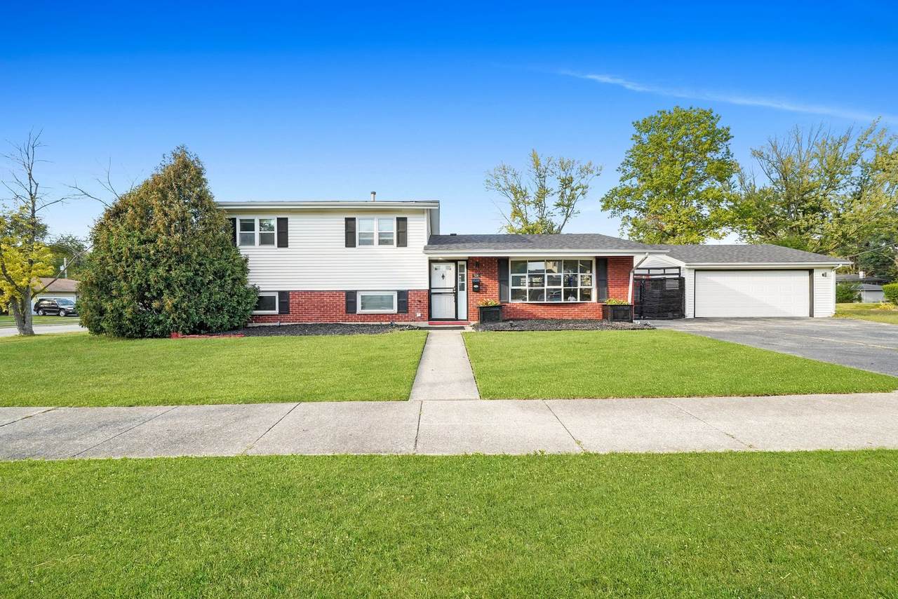 524 Illinois Street - Photo 1