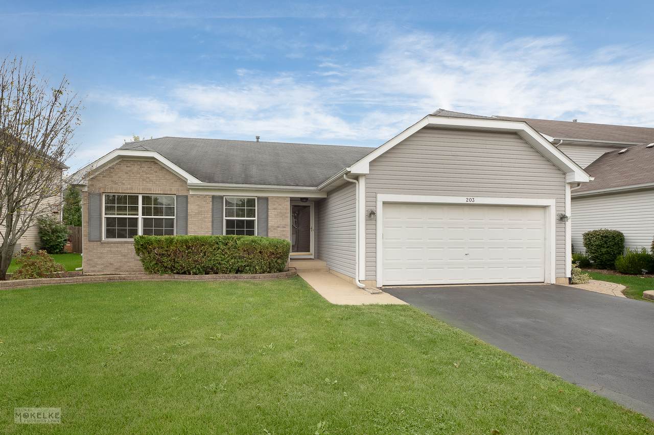 203 Concord Drive - Photo 1