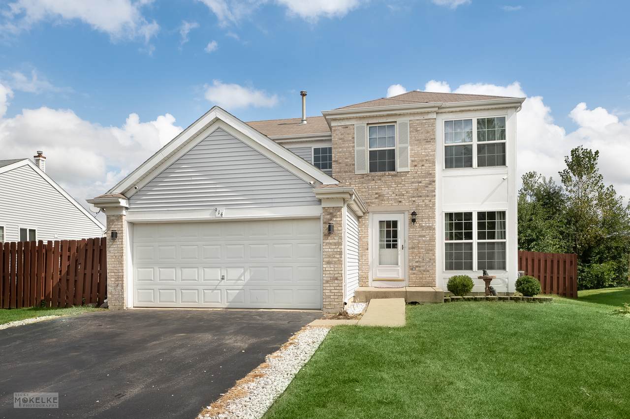914 Prairie Path Lane - Photo 1