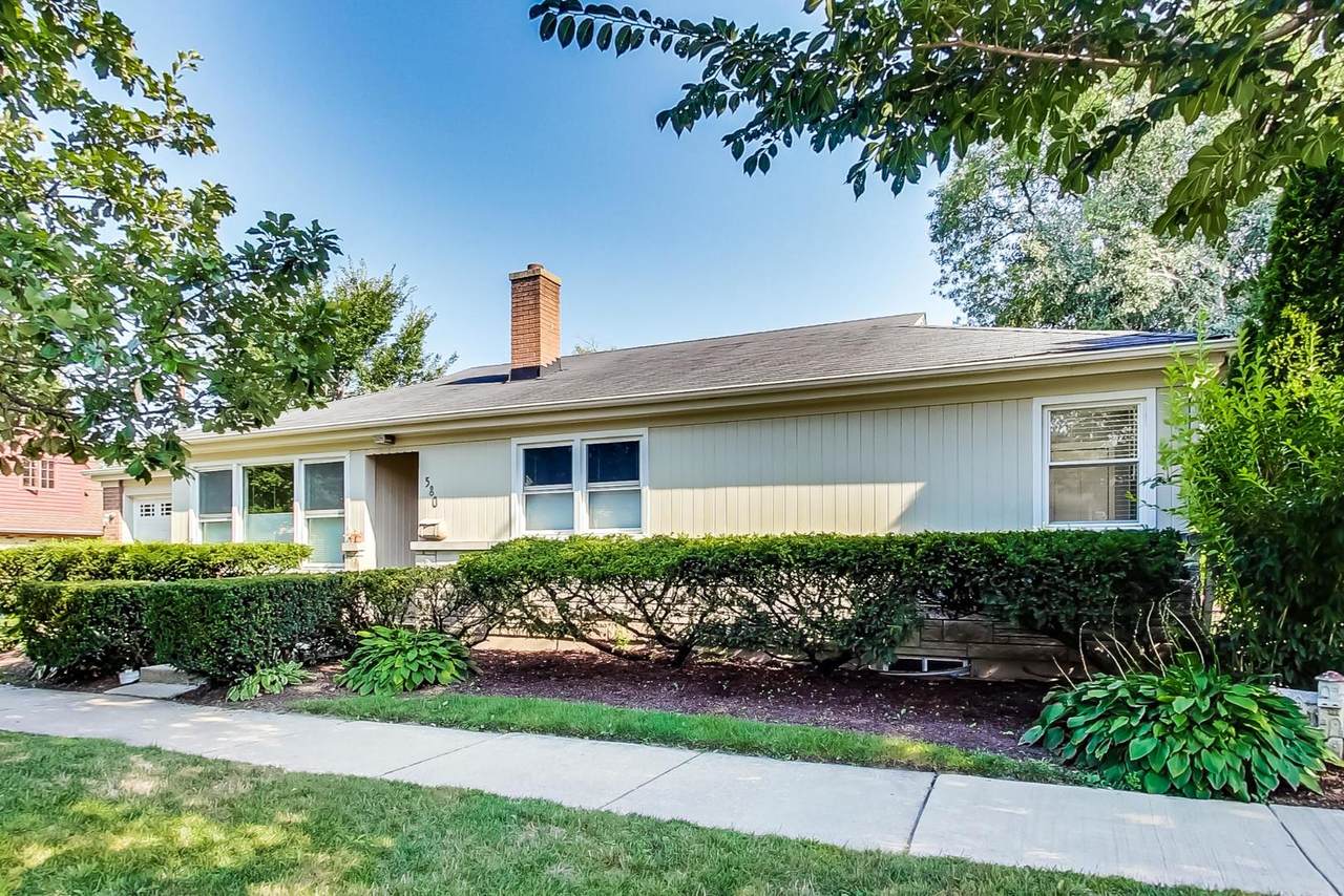 580 Washington Place - Photo 1
