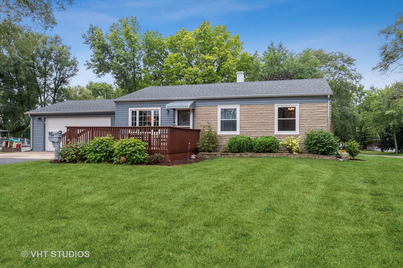3009 Forest Glen Parkway - Photo 1
