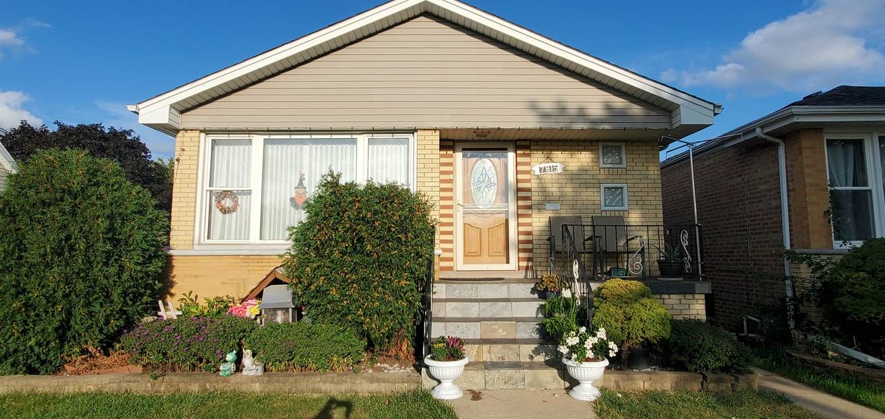 7815 Mayfield Avenue - Photo 1