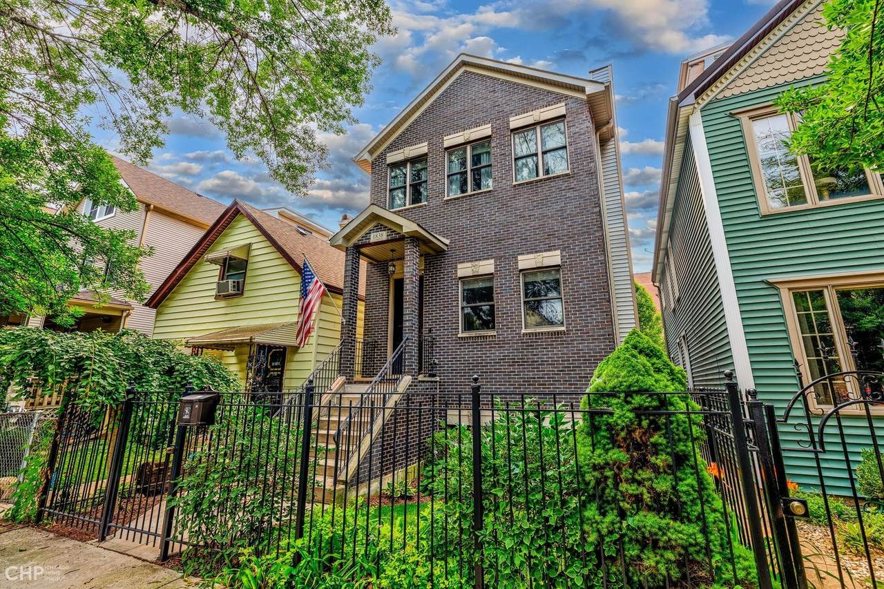 1838 Fairfield Avenue - Photo 1