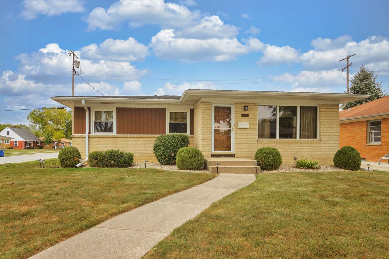 1228 Cedar Creek Street - Photo 1