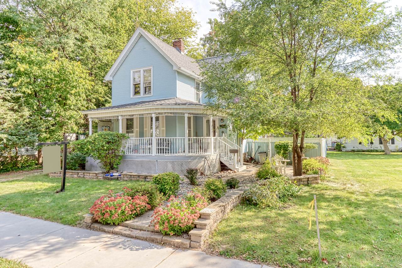 426 Cleveland Avenue - Photo 1