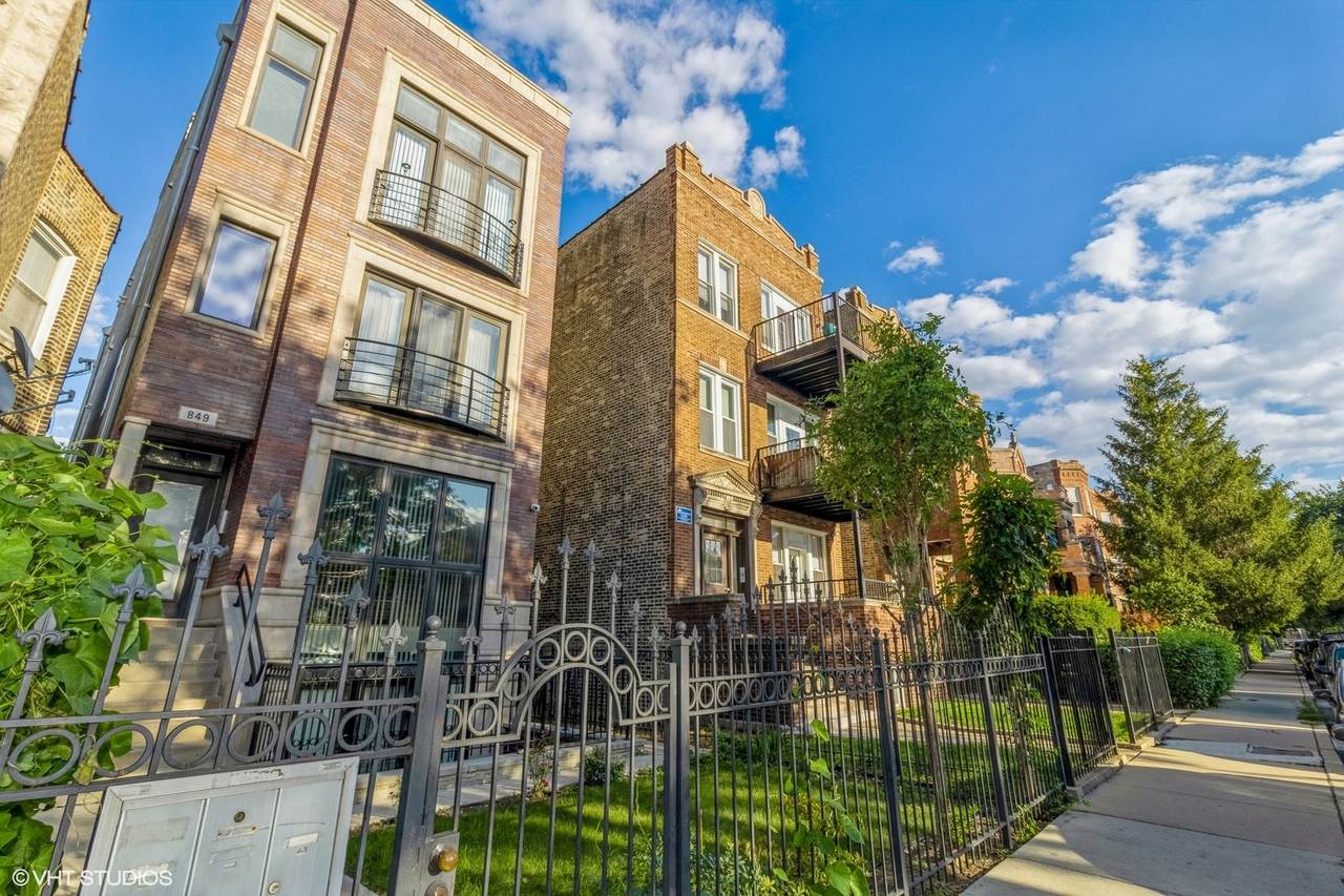 849 Rockwell Street - Photo 1