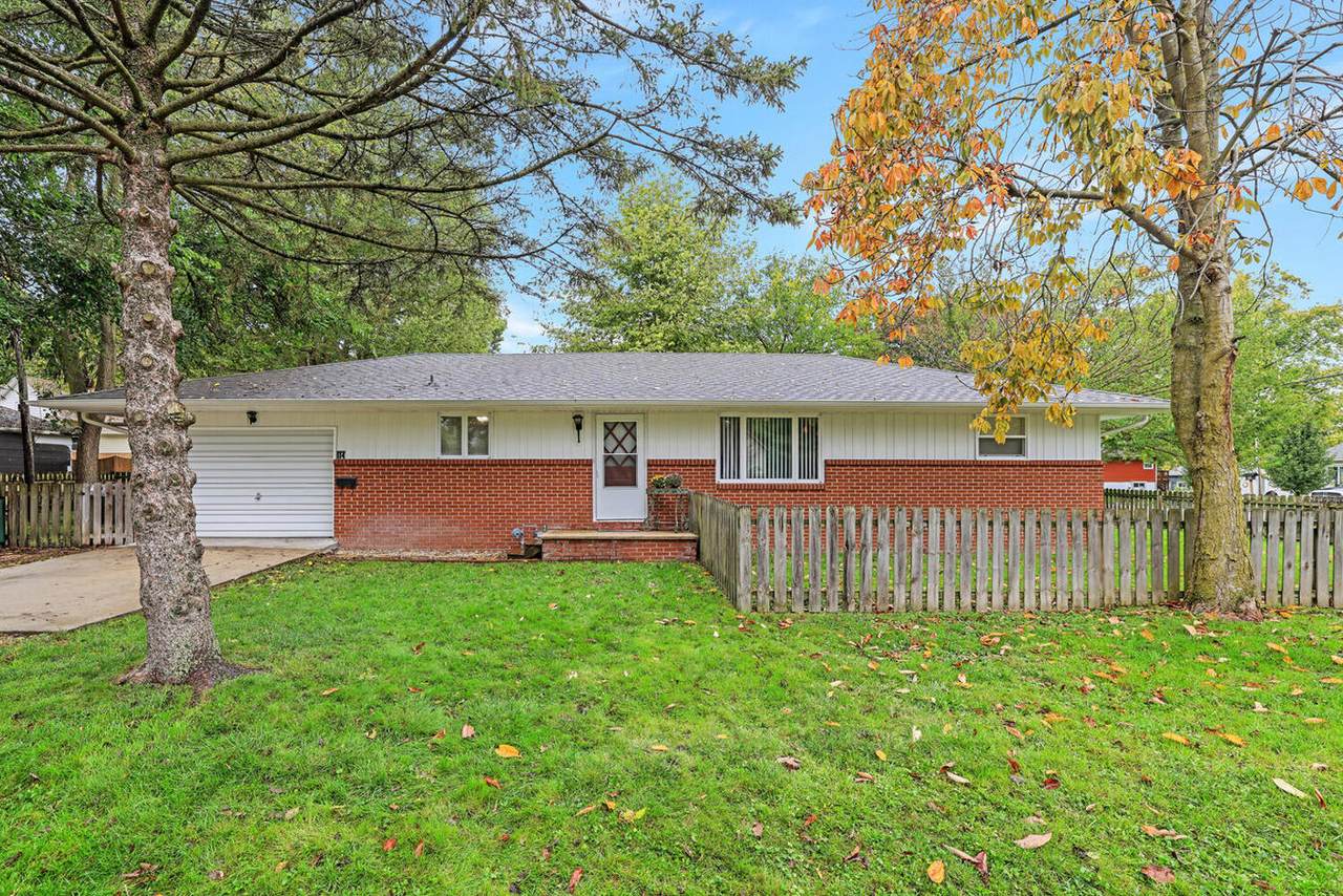 114 Chase Street - Photo 1