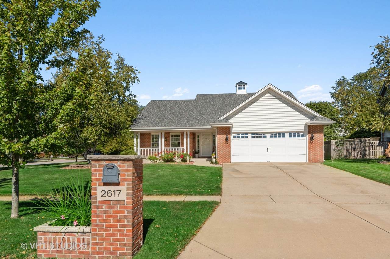 2617 Bluestone Bay Drive - Photo 1