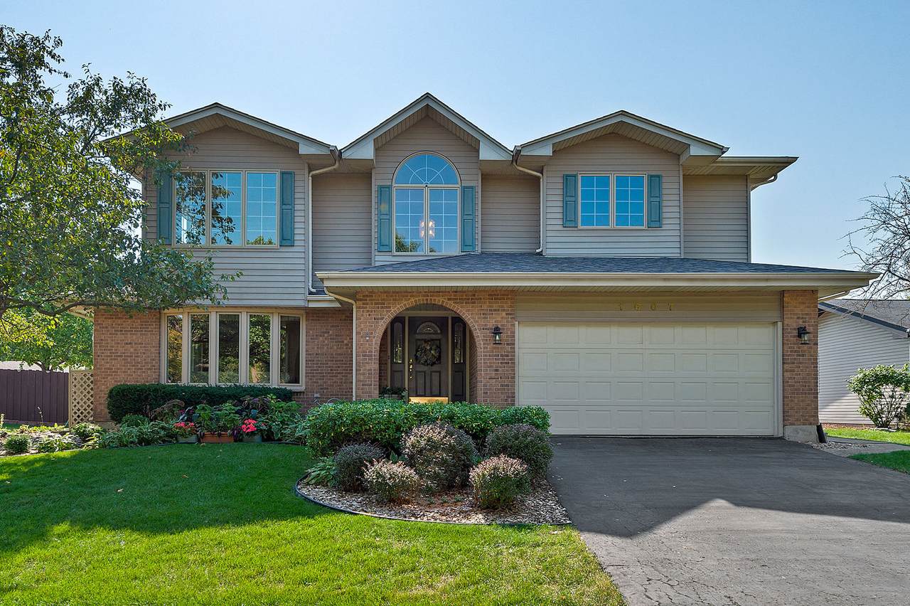 1607 Alamance Place - Photo 1