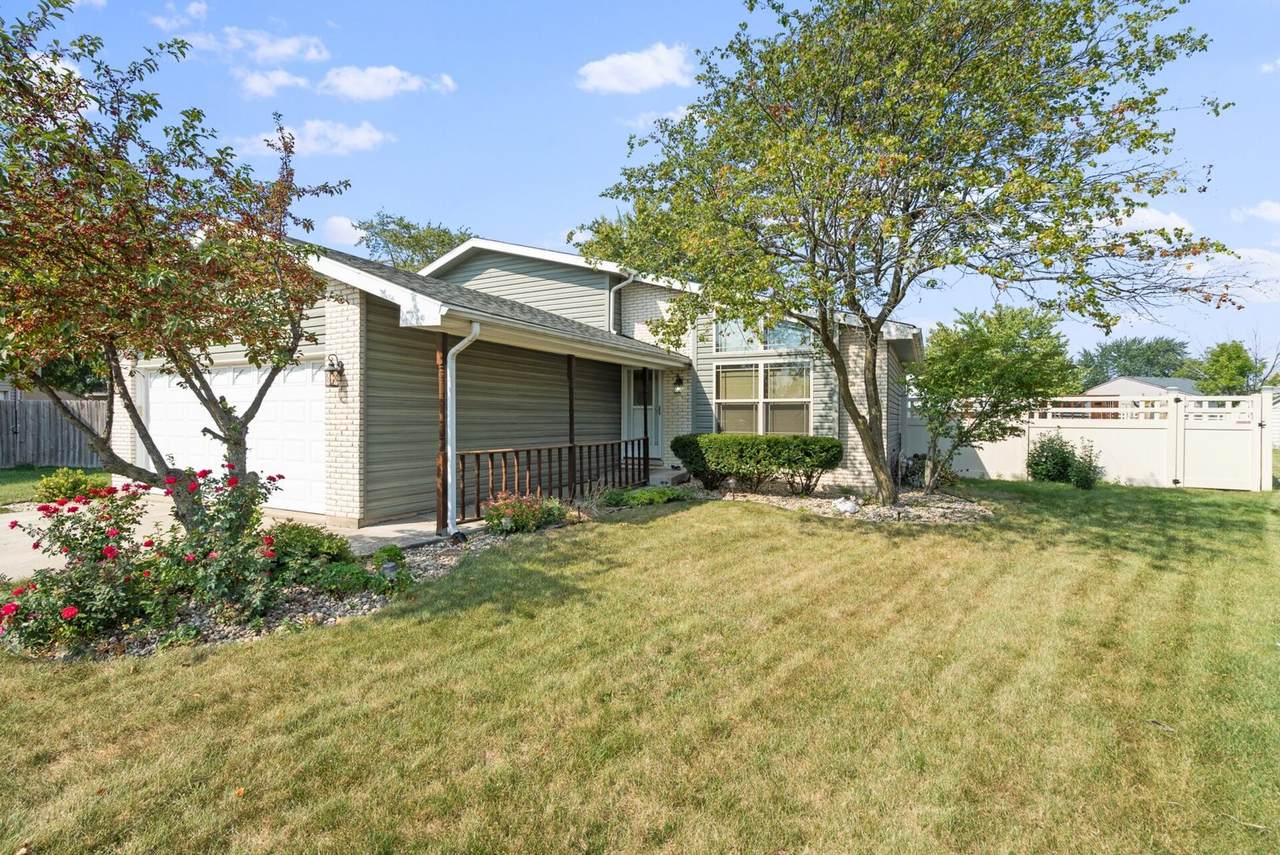 7616 Inverary Drive - Photo 1