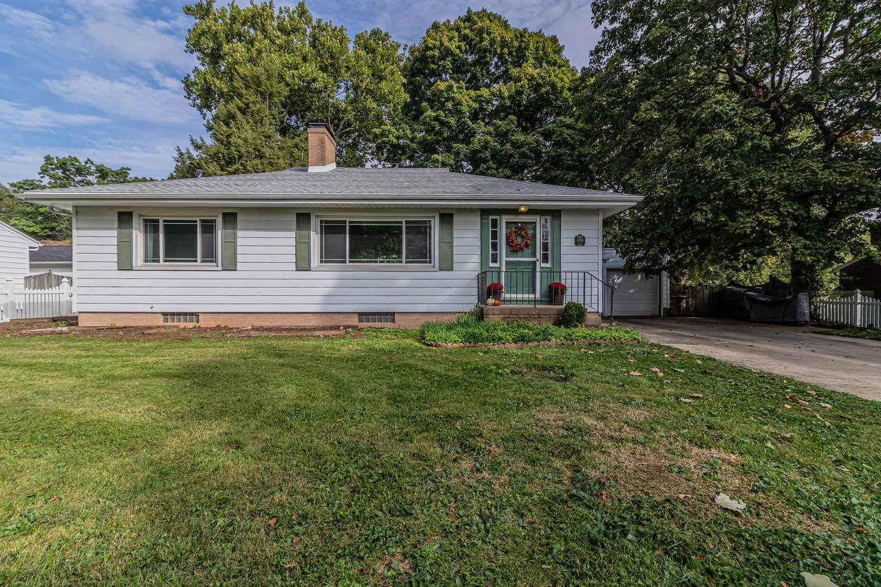 1406 Healey Street - Photo 1