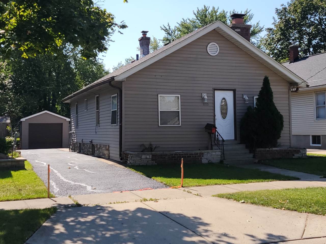 1225 Superior Street - Photo 1