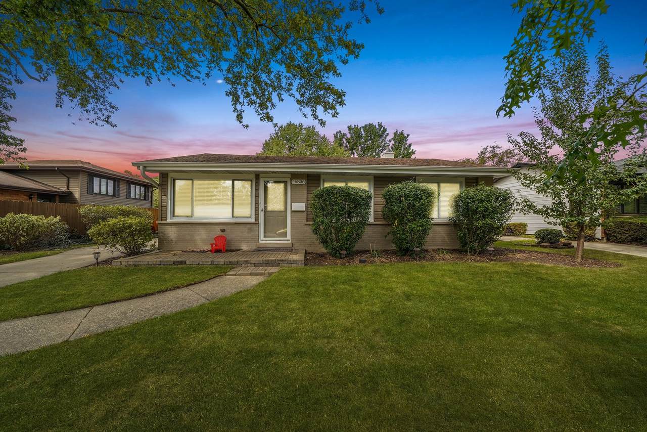 16806 Odell Avenue - Photo 1