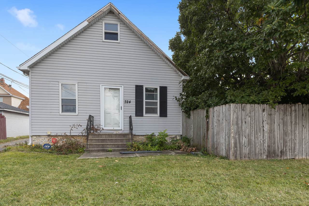 324 Walnut Street - Photo 1