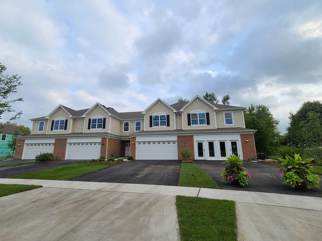 1222 Draper Road - Photo 1