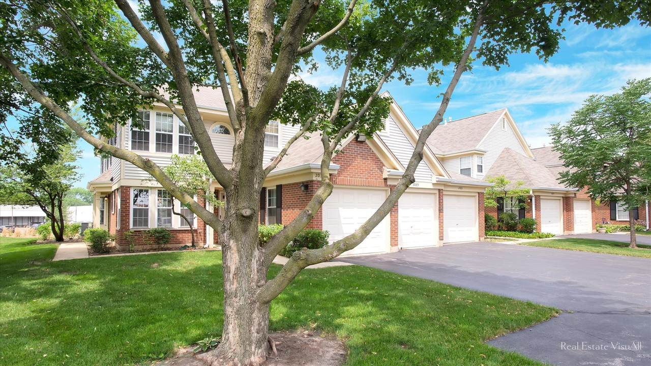 2035 Quaker Hollow Lane - Photo 1