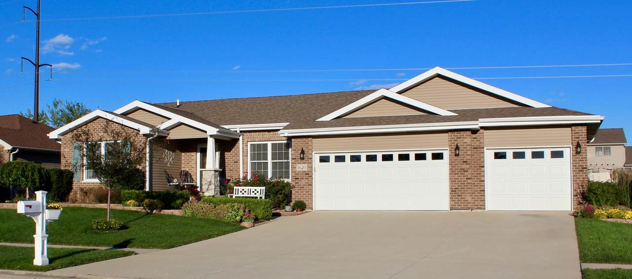1620 Eagle Bluff Drive - Photo 1