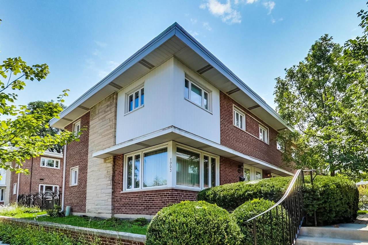 1003 Peterson Avenue - Photo 1