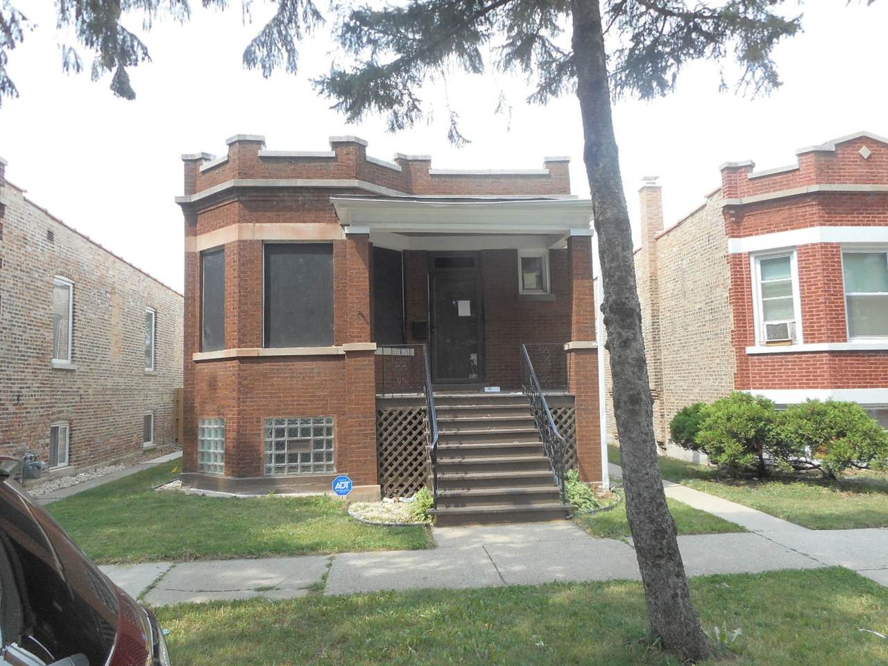 2216 Highland Avenue - Photo 1