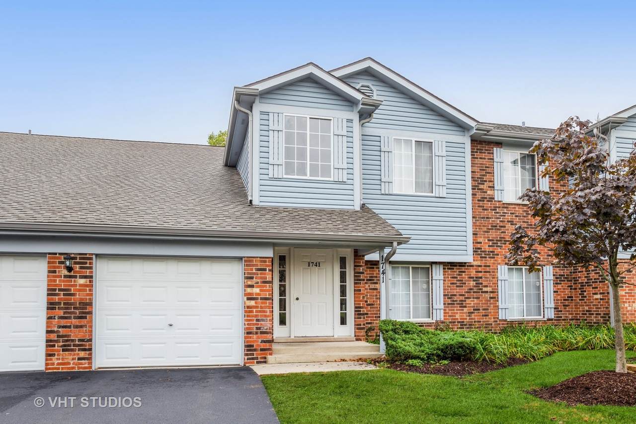 1741 Chesapeake Lane - Photo 1