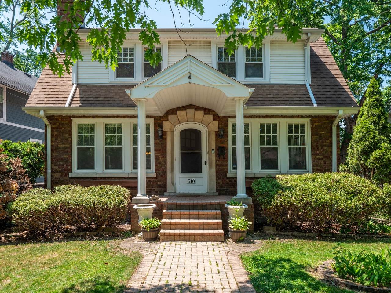 510 Crescent Avenue - Photo 1