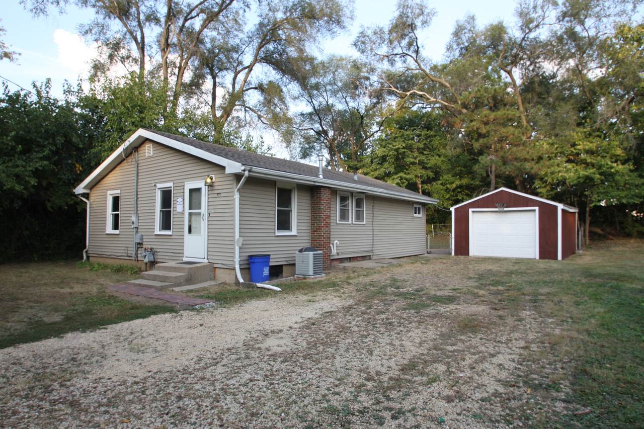 2838 Horton Street - Photo 1