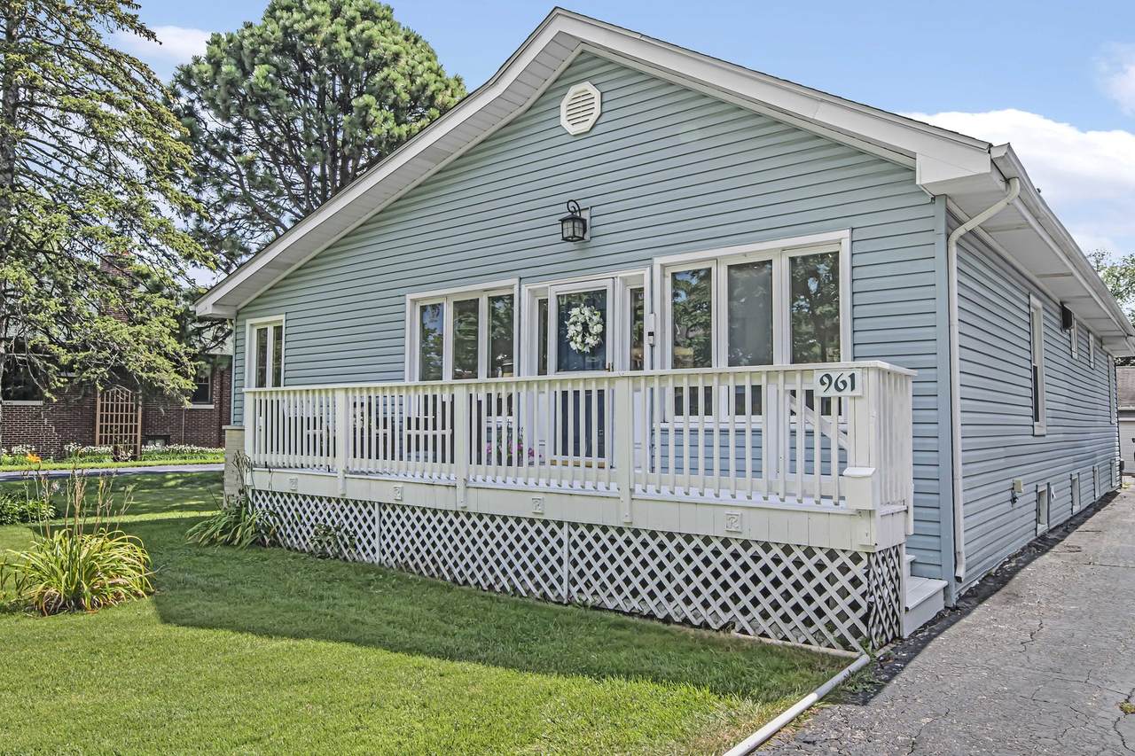 961 Walter Avenue - Photo 1