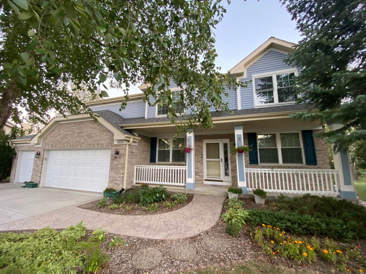 5635 Chapel Hill - Photo 1