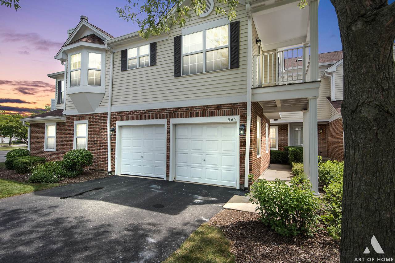 569 Grosse Pointe Circle - Photo 1