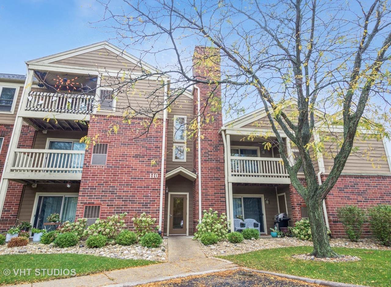 110 Glengarry Drive - Photo 1