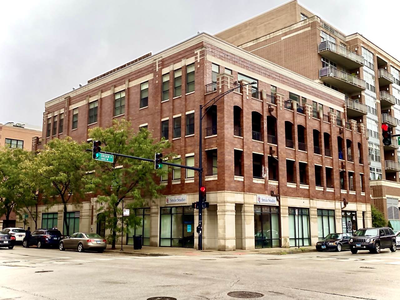 955 Monroe Street - Photo 1