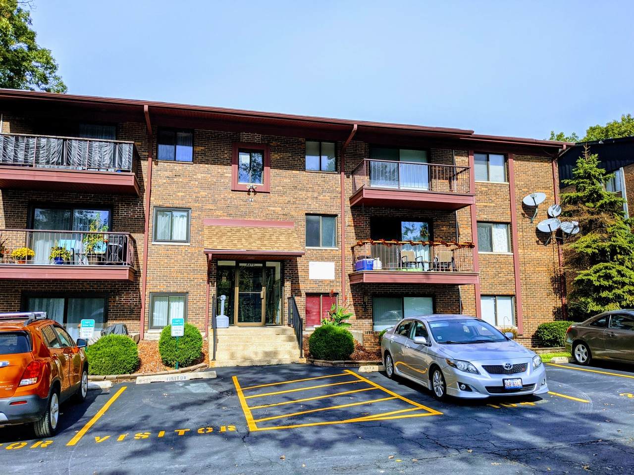 8473 Archer Avenue - Photo 1