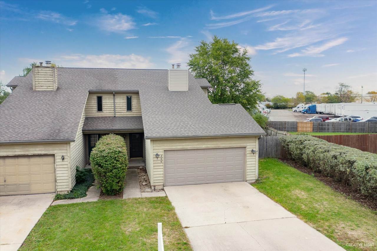 206 Ravinia Drive - Photo 1
