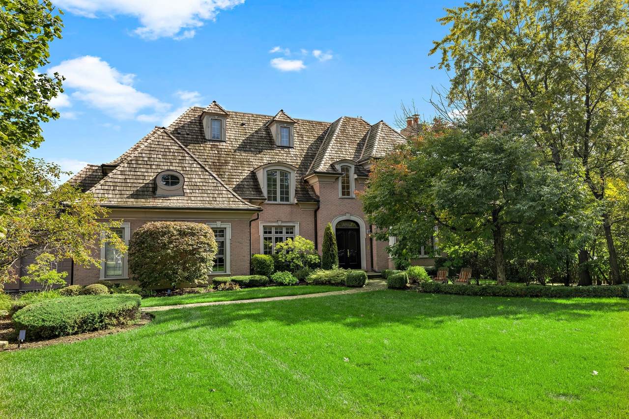 425 Sunset Ridge Road - Photo 1