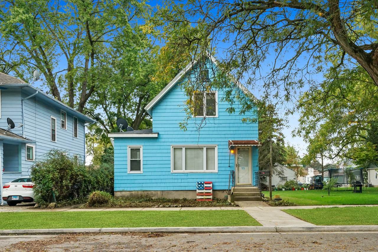511 Standish Street - Photo 1