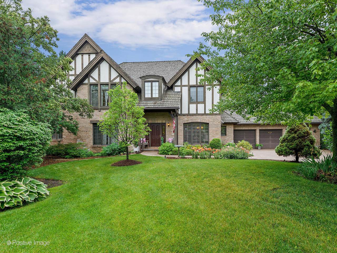 506 Kenmare Drive - Photo 1