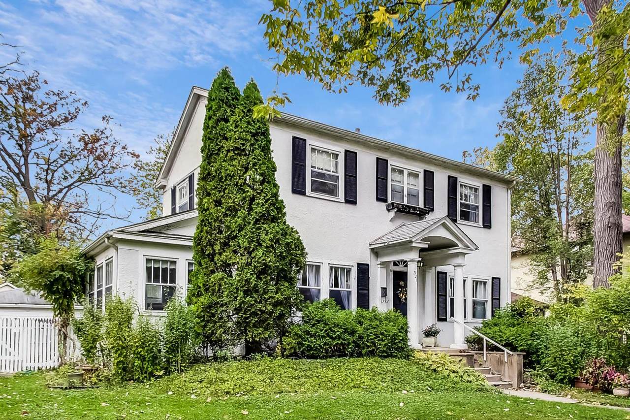521 6Th Street - Photo 1