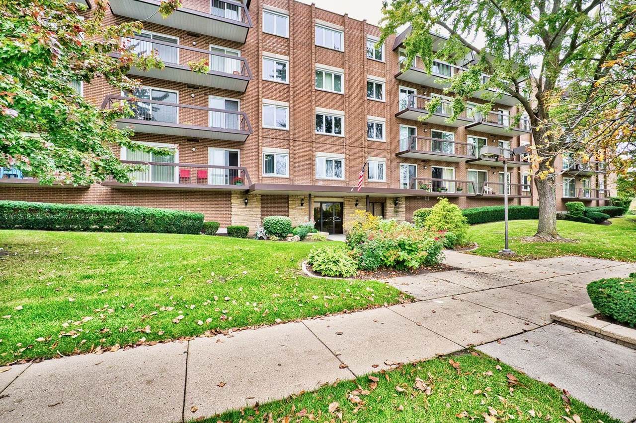 9500 Washington Street - Photo 1