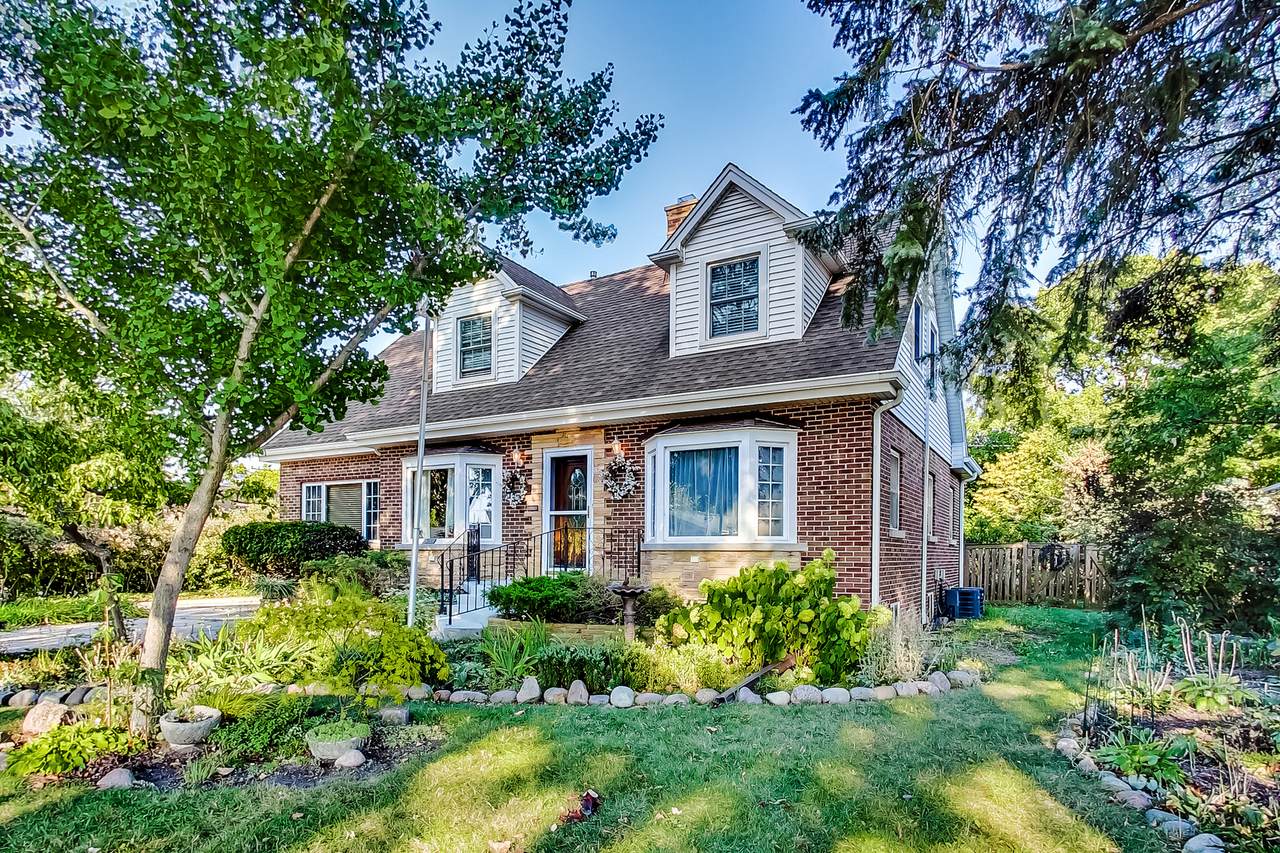 8041 Oconto Avenue - Photo 1
