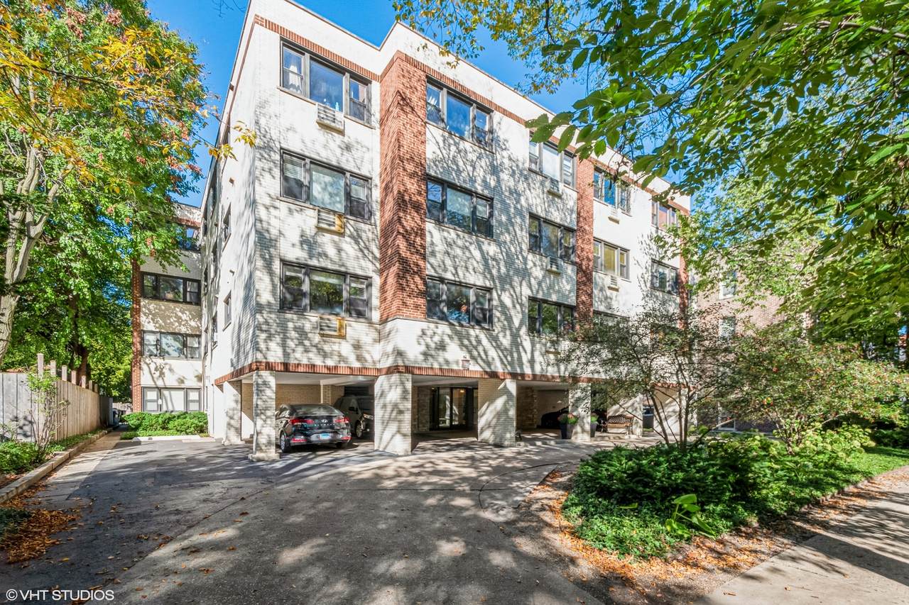 815 Reba Place - Photo 1
