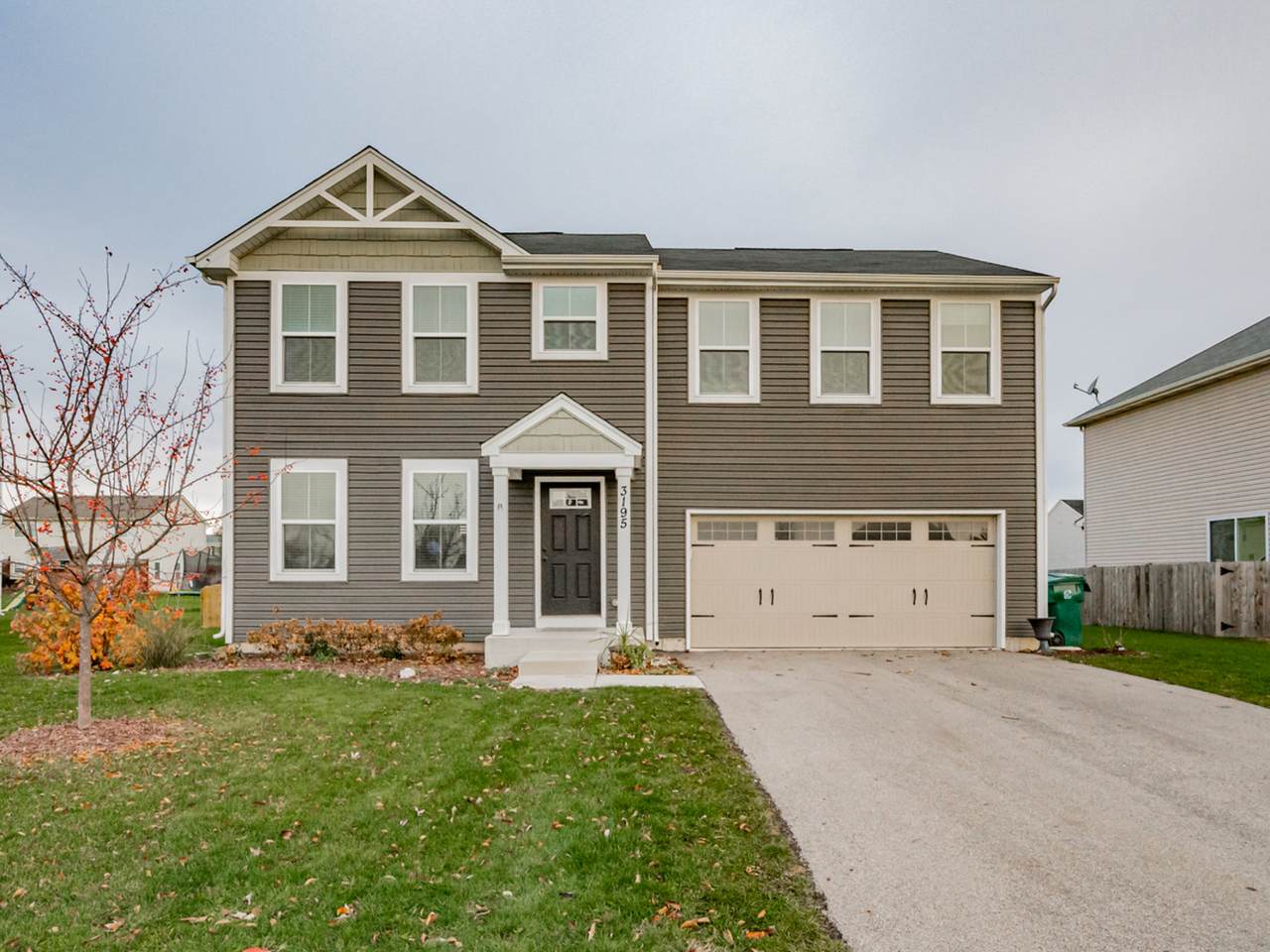 3195 Longview Drive - Photo 1