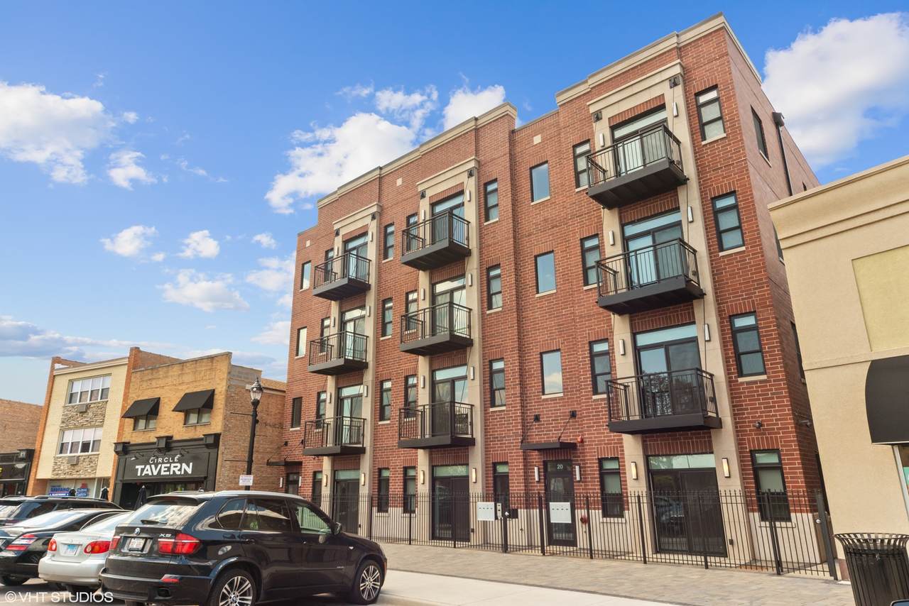20 Conti Parkway - Photo 1