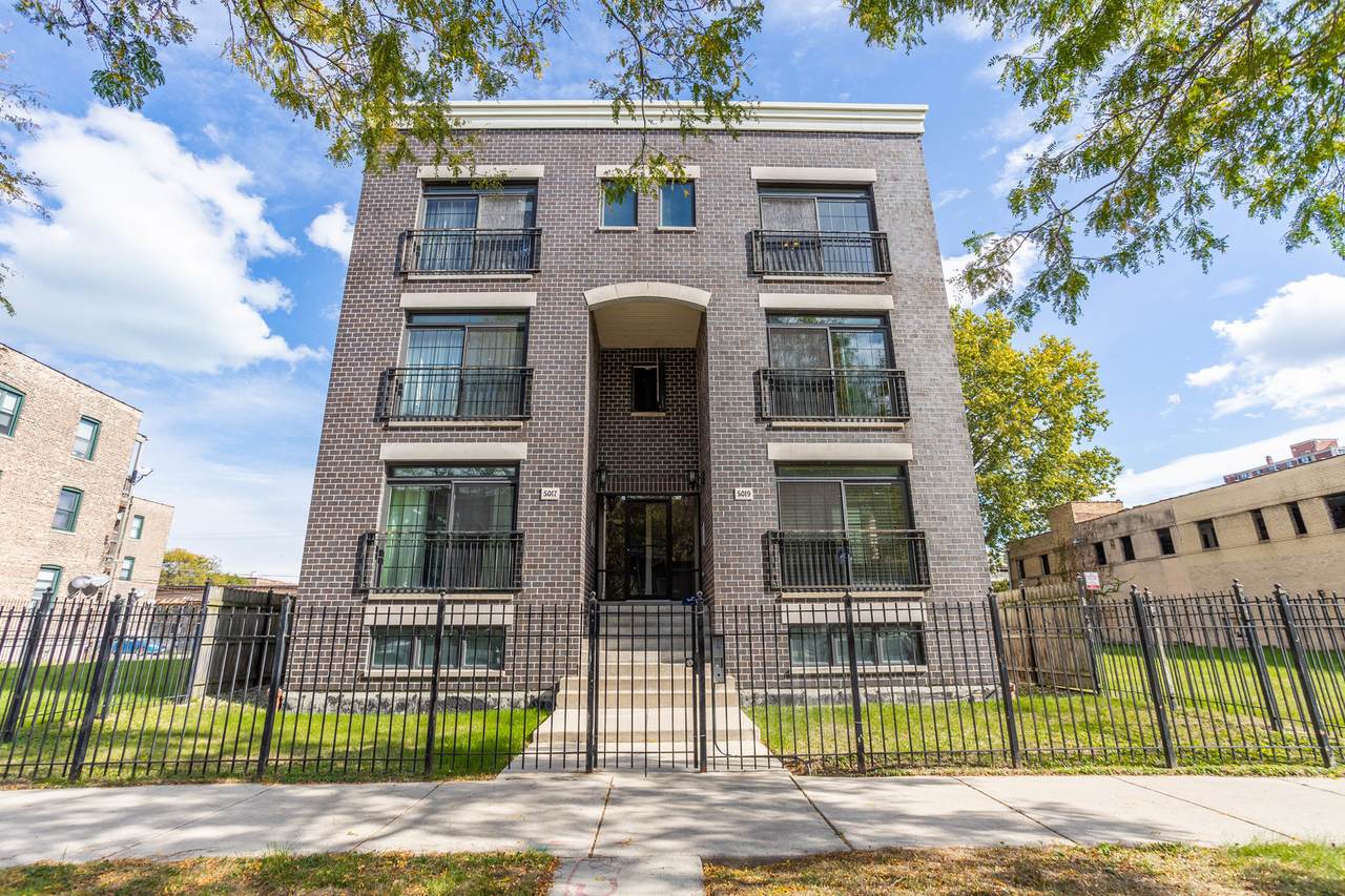 5019 Prairie Avenue - Photo 1